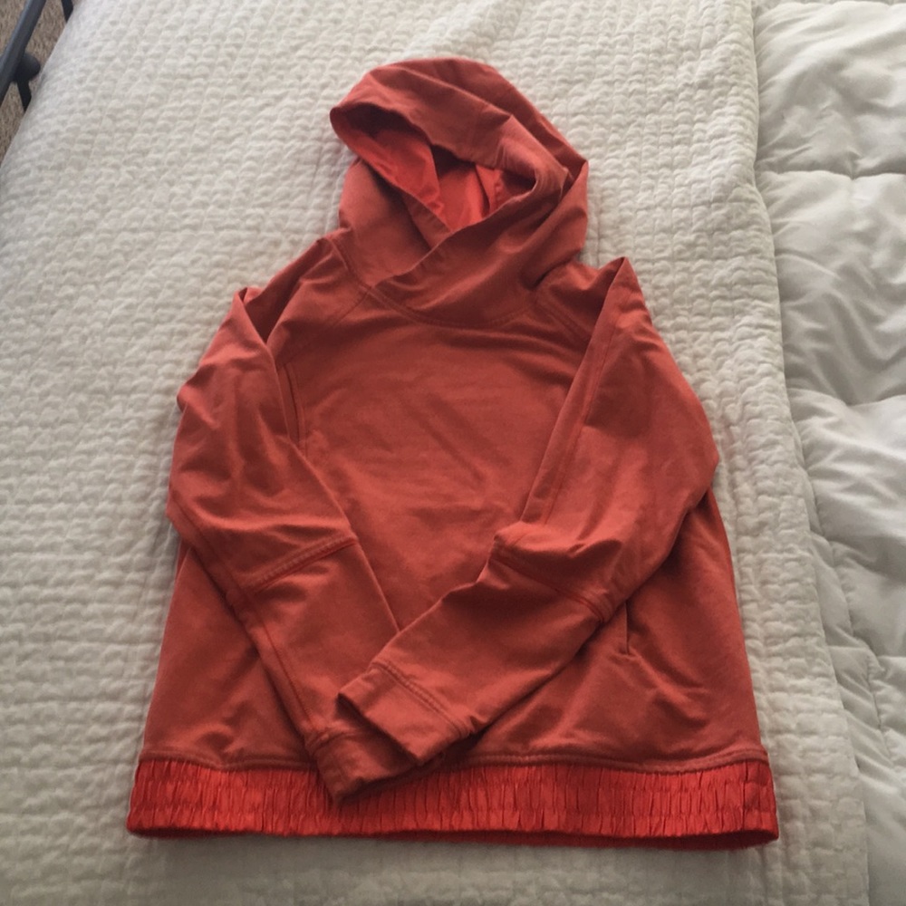 Lululemon hooded pullover